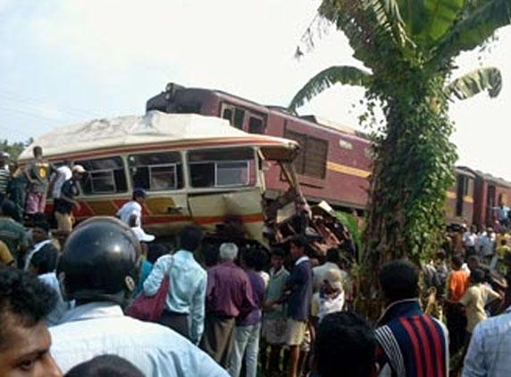 Angry villagers set train ablaze after nine die in accident