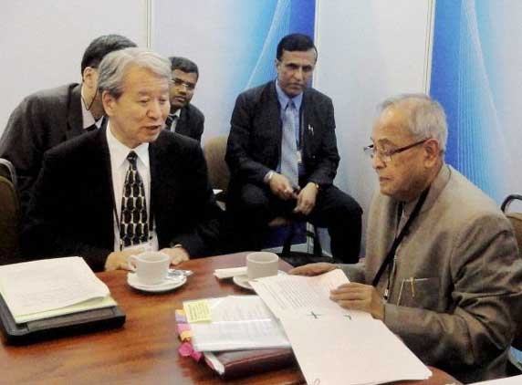 Strong fundamentals to help India return to high growth: Pranab