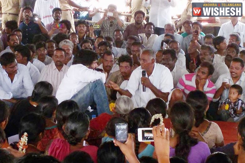 AP farmers are helpless till Pawan comes forward