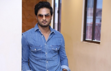 Sudheer-Babu-New-Photos-04