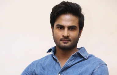 Sudheer-Babu-New-Photos-06