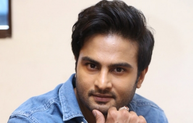 Sudheer-Babu-New-Photos-09