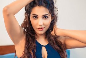 Parvati-Nair-New-Stills-05