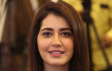 Rashi-Khanna-Latest-stills-09