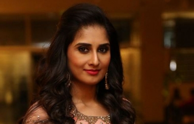 Shamili-new-Photos-03