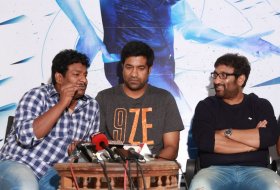 Amar-Akbar-Anthony-Movie-Press-Meet-08