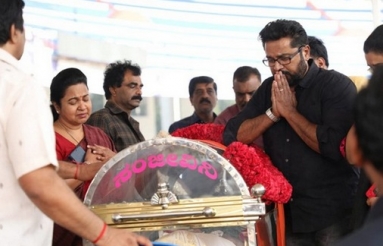 Celebs-Condolences-to-Ambarish-15