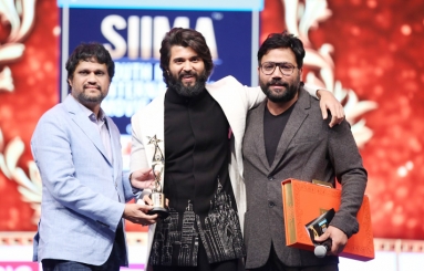 Celebs-at-SIIMA-Awards-2019-26