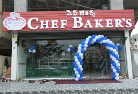 Eesha-Rebba-Launched-Cafe-Chef-Bakers-05