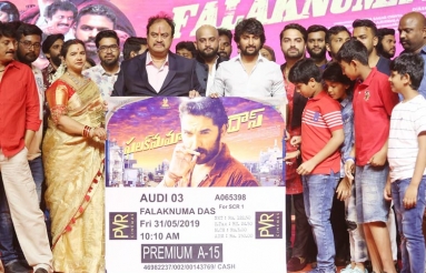 Falaknuma-Das-Movie-Pre-Release-Event-10