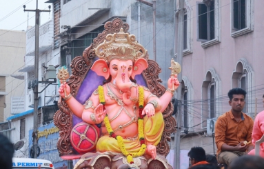Ganesh-Immersion-At-Hyderabad-22