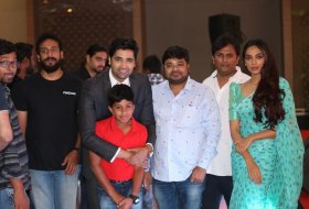 Goodachari-Movie-Pre-Release-Event-03