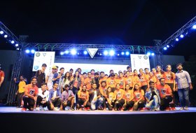 Meeku-Maathrame-Chepta-Team-at-Srinidhi-College-Photos-11