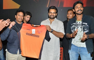 Sai-Dharam-Tej-Launches-Sunrisers-Hyderabad-T-Shirt-Photos-01