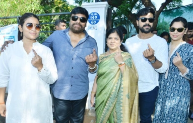 Tollywood-Celebs-Cast-Their-Vote-01