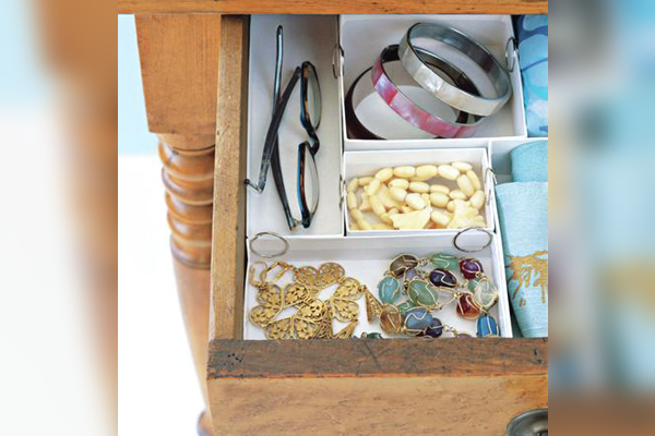 jewelry box organizing tricks