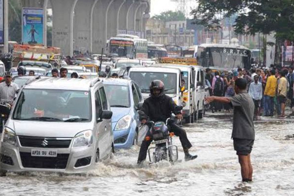 Hyderabad Heavy Rains Photos