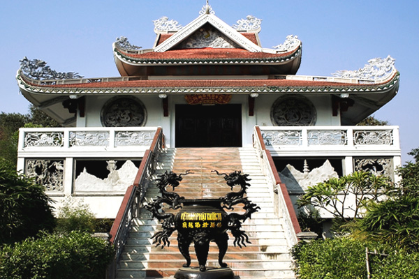 Vietnamese Temple