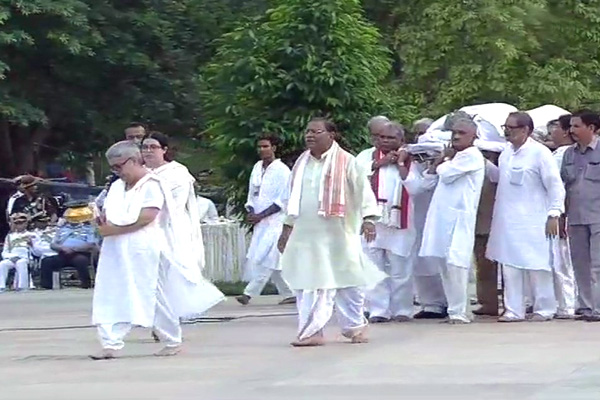 Atal Bihari Vajpayee Funeral Photos