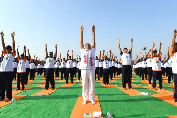 Narendra Modi International Yoga Day Photos