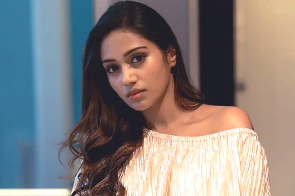 Nivetha Pethuraj Akhil Film