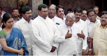 T cong MPs MLAs start collecting resignations T cong MPs MLAs start collecting resignations