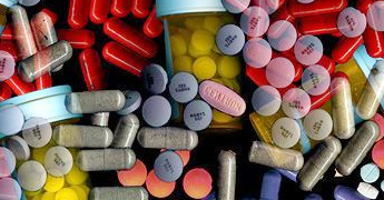 Police arrest 2 clinical trial brokers Police arrest 2 clinical trial brokers