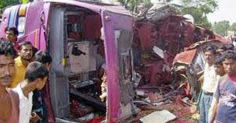 3 AP pilgrims killed in Bihar road accident 3 AP pilgrims killed in Bihar road accident