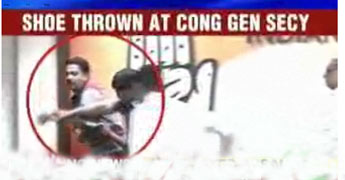 Man tries to attack Dwivedi in press meet