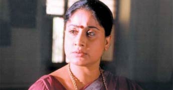 Telangana Lady Amitabh, Vijayasanthi, Ramulamma, TRS MP Vijayasanthi