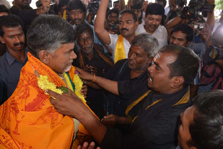 Vmeekosam1