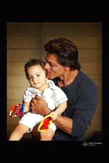 Shah-Rukh-Khan-son-AbRam