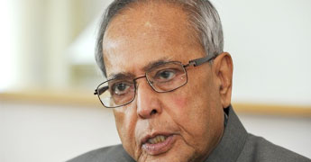 Pranab asks AP cong leaders to be united Pranab asks AP cong leaders to be united