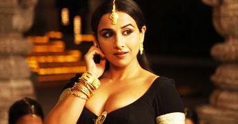 Vidya Balan’s Dirty Picture shooting outfit stirs Hyd. youth 