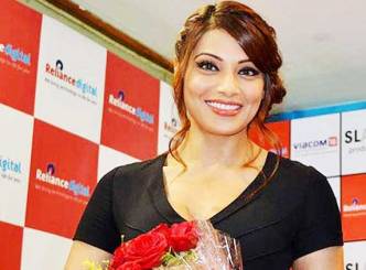 Bipasha, Still to stay&rsquo;. Who said this?
