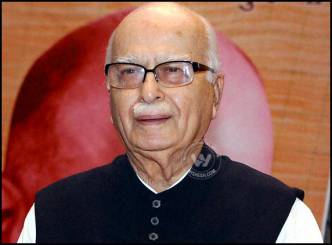 Modi will do better than Vajpayee: Advani