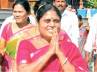 pro Telangana supporters, chenetha deeksha, vijayamma leaves for sircilla, Pro telangana supporters