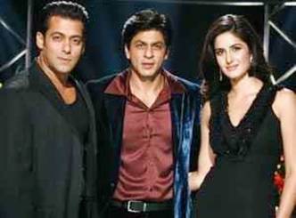 Bored with Salman, happy for Jab Tak Hai Jaan success : SRK 