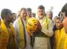 TDP, TDP are hand-in -glove over FDI, after 30 years jumps into ysrcp politicking wishesh, Rs praveen kumar