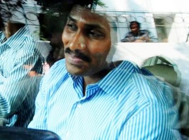 CBI questions Jagan in illegal mining case