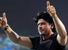 Shah Rukh Khan misbehave, Shah Rukh Khan, shah rukh s strategy to be in news by hook or crook, King khan