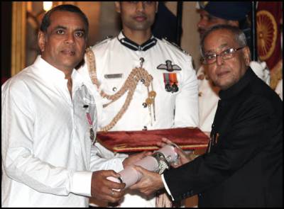President presents Padma Awards