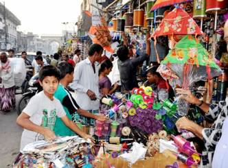 Hyderabadis have good time on Sankranti