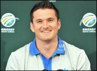 Graeme Smith announces retirement