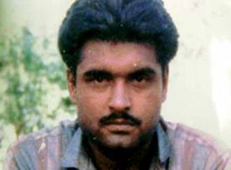 Pak hands over Sarabjit&#039;s dead body