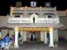 lord balaji, ttd kalyana mantapam himayatnagar, jostling at ttd kalyana mantapam devotees faint, Tirumala vaikunta ekadasi