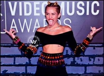 Miley Cyrus wild, wild VMA night
