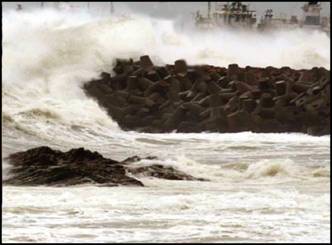 Helen Landfall at Machilipatnam at 120 km Speed