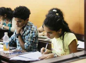 Girls come out with flying colours in IIT-JEE 2012