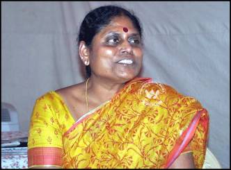 Jagan to rope Vijayamma ?